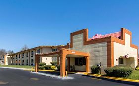 Econo Lodge Forsyth Ga